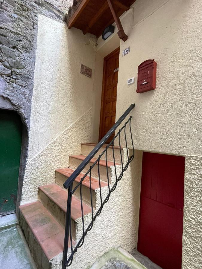 Appartamento Ca' Baci' Pigna Exterior foto