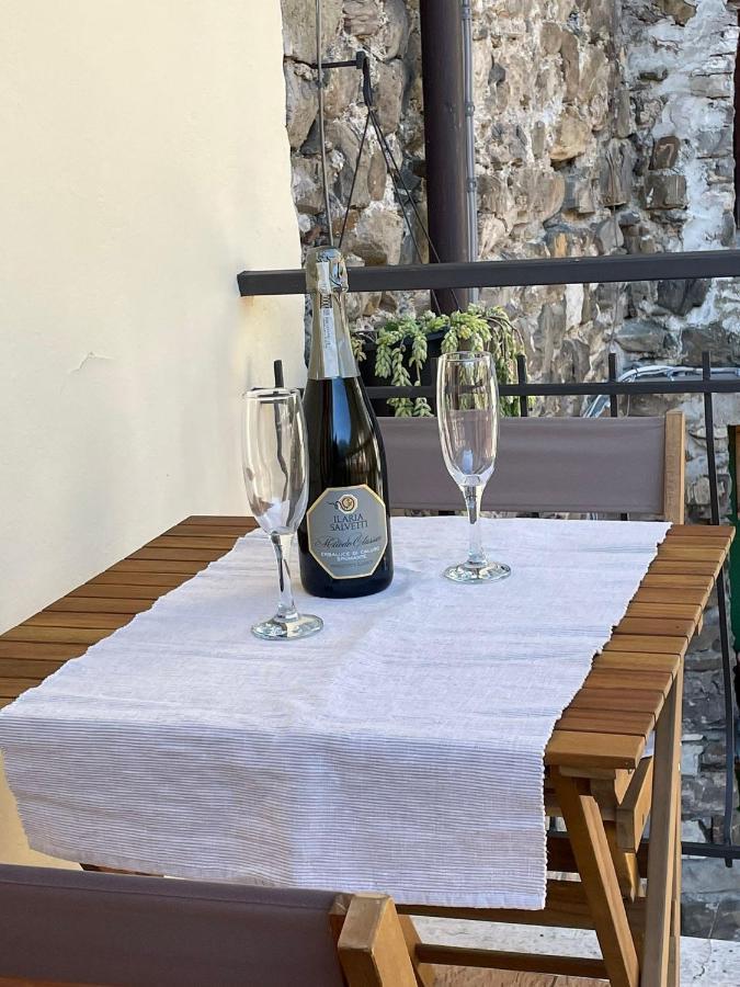 Appartamento Ca' Baci' Pigna Exterior foto